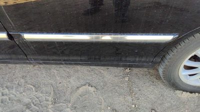 04-05 Hyundai Xg350 Driver Left Rear Moulding From Door Back Trim Strip Black