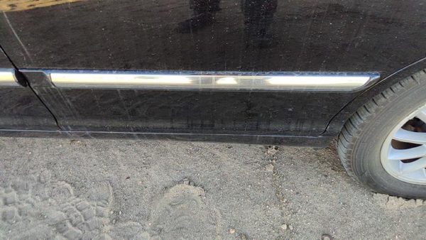 04-05 Hyundai Xg350 Driver Left Rear Moulding From Door Back Trim Strip Black — photo 1