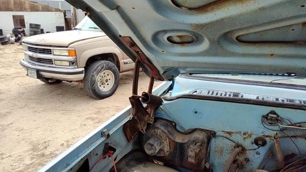 1973-1980 Chevy C10 Passenger Right Hood Hinge Assembly Oem 6262008 — photo 1