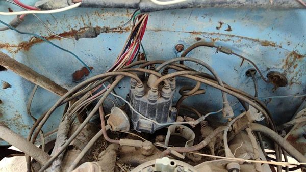 1973-1974 Chevy C10 Ignition Distributor Oem 5.7L 1112094 — photo 1