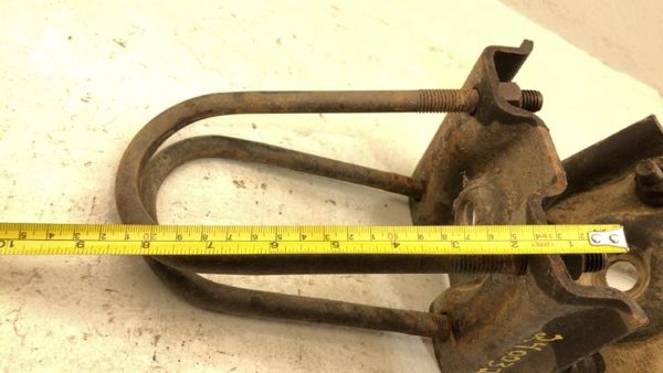 1995 Ford Bronco Rear End Ubolt Plate And Ubolts Pair Left And Right Oem — photo 2