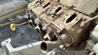 2004 Chevy Silverado 1500 Valve Cover 5.3L 12570428