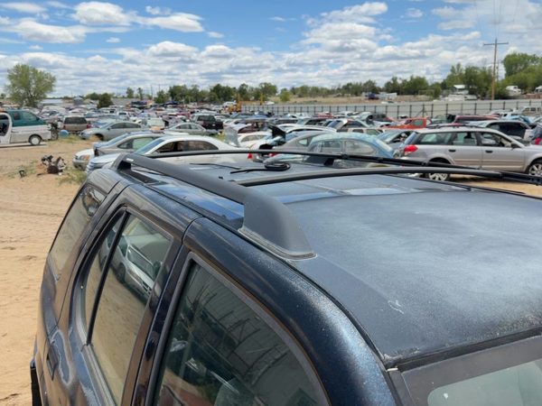 1998-2004 Isuzu Rodeo Luggage Rack Cross Bars Only Oem Roof — photo 2