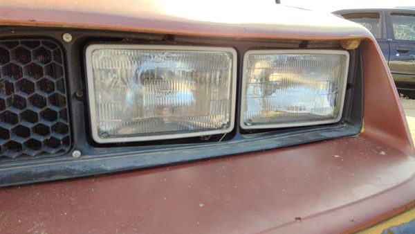 1985-1988 Pontiac Sunbird Driver Left Head Light Oem Front Lamp 10026819 — photo 2