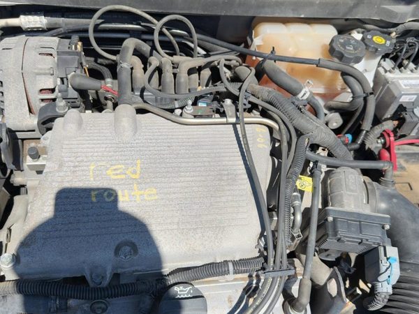 2005-2006 Pontiac G6 Upper Intake Manifold Oem 3.5L 12604753 — photo 2