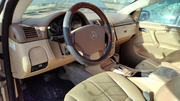 2005 Mercedes Ml Series — vehicle photo 3