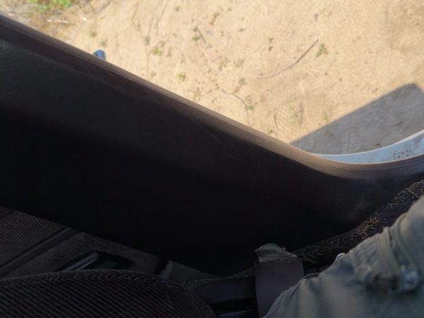 1986-1989 Honda Accord Lx Driver Left B-Pillar Trim Panel Oem Sedan — photo 2