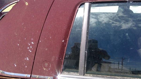 93 Cadillac Fleetwood Passenger Right Rear Vent Window Back Door Glass Wh Frame — photo 5