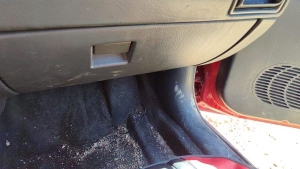 95-05 Cavalier Glove Box Assembly Complete Door With Latch Oem Graphite 12C — photo 2