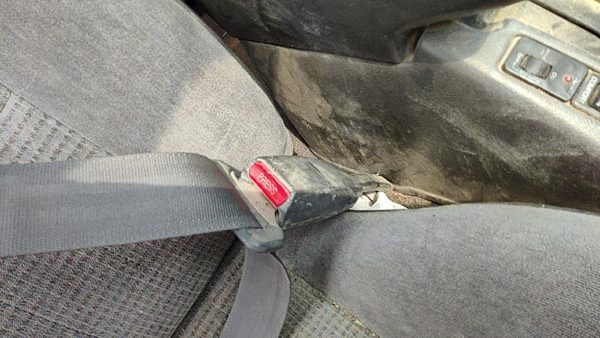 92-95 Nissan Pathfinder Passenger Right Front Seat Belt Buckle Receiver Oem Gray — photo 4