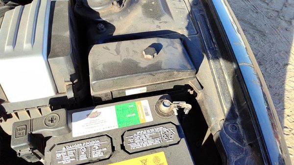 2003-2005 Hyundai Xg350 Engine Fuse Box Power Distribution Panel Oem 3.5L — photo 2