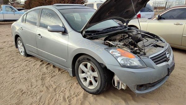 2007 Nissan Altima — vehicle photo 1