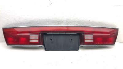 1997-1999 Buick Century Center Tail Light Middle Brake Lamp Oem 05978553