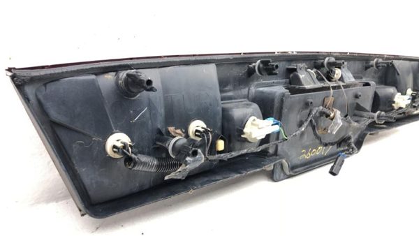 1997-1999 Buick Century Center Tail Light Middle Brake Lamp Oem 05978553 — photo 14