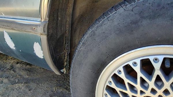 1988-1991 Olds Cutlass Cierra Driver Left Rear Wheel Flare Moulding Oem Back — photo 6