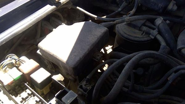 1994-1995 Toyota 4 Runner Cruise Control Servo Assembly Module with Cable 3.0L — photo 4