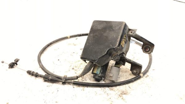 1994-1995 Toyota 4 Runner Cruise Control Servo Assembly Module with Cable 3.0L — photo 7