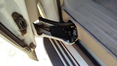 04-10 Toyota Sienna Passenger Right Rear Door Lower Roller Assembly Oem Back