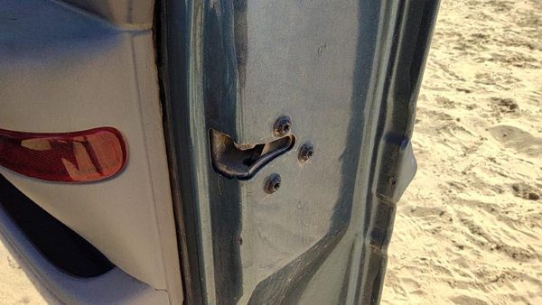 00 Lesabre Buick Lesabre Passenger Right Front Door Latch With Rods/Cables Oem — photo 2