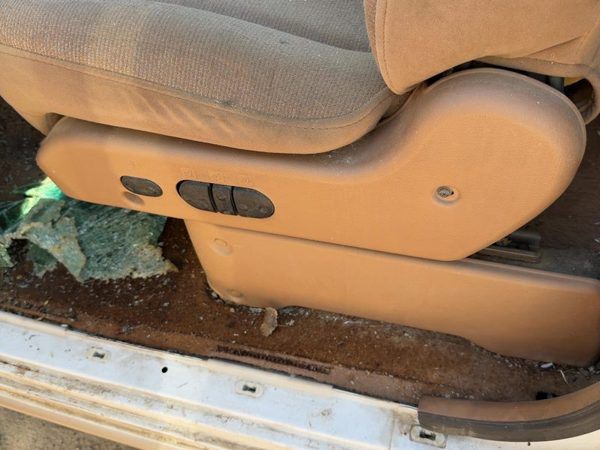 1996-1998 Mercury Villager Driver Left Power Seat Track With Motors Only Oem Tan — photo 3