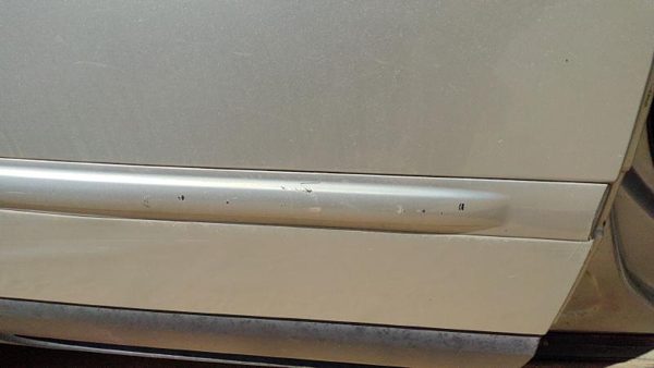 04-08 Pacifica Passenger Right Upper Rear Moulding From Door Oem Back Silver Ps2 — photo 2