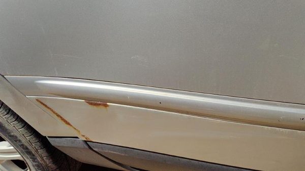 04-08 Pacifica Passenger Right Upper Rear Moulding From Door Oem Back Silver Ps2 — photo 4