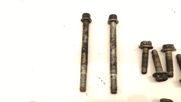 2005 Gmc Sierra 2500 4L80 Bolt Kit Set Oem Factory Hardware — photo 8