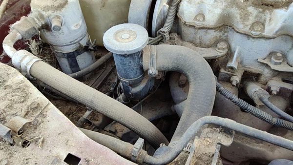 1985 Pontiac Sunbird 1.8L Thermostat Housing Oem — photo 2