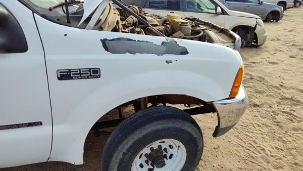 1999-2007 Ford F250 Super Duty Passenger Right Front Fender Oem White — photo 3