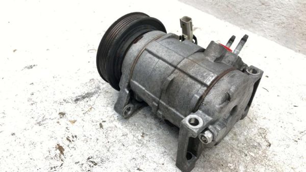 2005-2007 Dodge Caravan Ac Compressor Air Conditioner Pump Assembly Oem 3.8L — photo 7