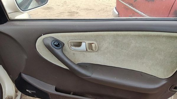 1991-1995 Infinity G20 Passenger Right Front Door Trim Panel With Switches Brown — photo 4