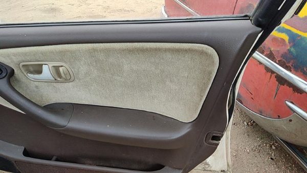 1991-1995 Infinity G20 Passenger Right Front Door Trim Panel With Switches Brown — photo 3