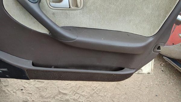 1991-1995 Infinity G20 Passenger Right Front Door Trim Panel With Switches Brown — photo 9