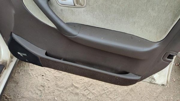 1991-1995 Infinity G20 Passenger Right Front Door Trim Panel With Switches Brown — photo 10