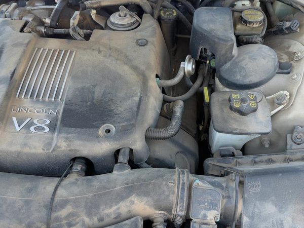 2001-2002 Lincoln LS Driver Left Valve Cover OEM 3.9L XW4Z6582BB — photo 1