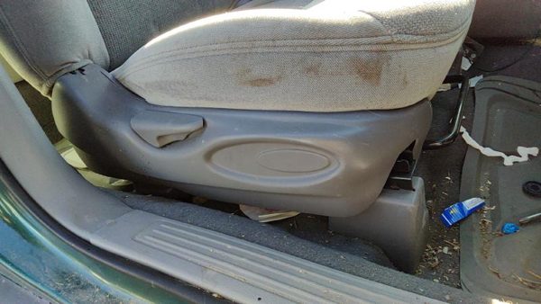 00-07 Ford Taurus Passenger Right Side Seat Trim Panel Oem Gray — photo 2
