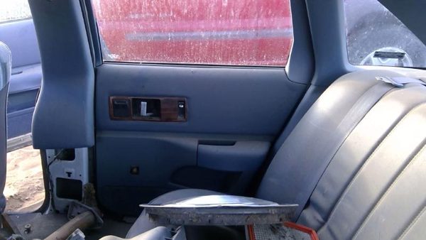 94 Chevy Caprice Passenger Right Rear Inside Door Trim Panel Only Oem Back Blue — photo 2