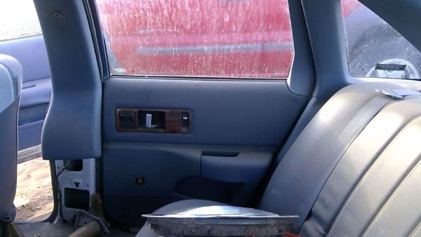 94 Chevy Caprice Passenger Right Rear Inside Door Trim Panel Only Oem Back Blue — photo 5