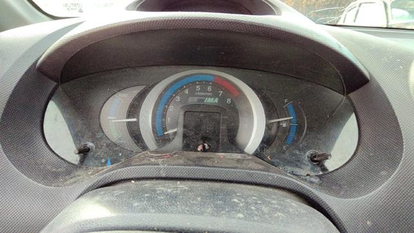 2010-2011 Honda Insight Speedometer Cluster Instrument Gauges Panel Oem Dash — photo 2