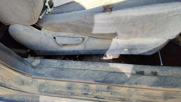 1998-2002 Honda Accord Passenger Right Side Seat Trim Panel Oem Gray — photo 4