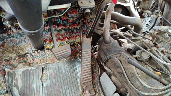 1974 Dodge Van B200 Brake Pedal Assembly Oem — photo 1