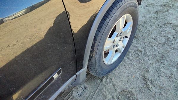 2007-2012 Gmc Acadia Passenger Right Front Fender Oem 58U Carbon Black 20782225 — photo 9