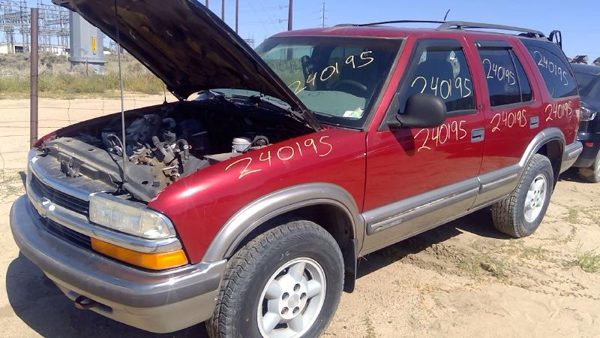 1998 Chevrolet Blazer — vehicle photo 1