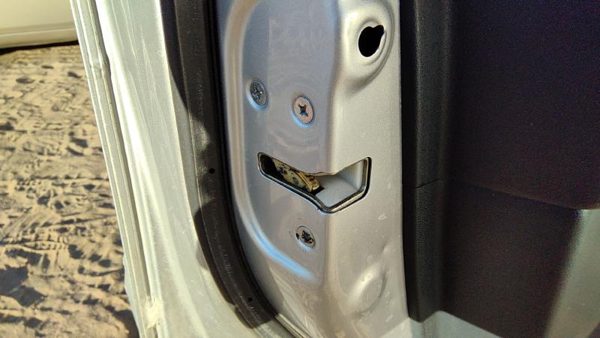 2009-2015 Honda Pilot Driver Left Front Door Latch With Rods/Cables Oem — photo 3