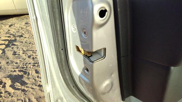2009-2015 Honda Pilot Driver Left Front Door Latch With Rods/Cables Oem — photo 2