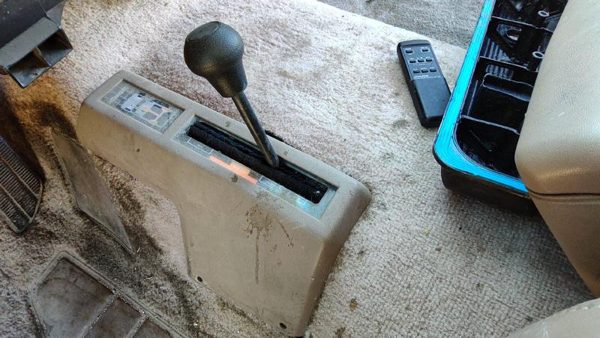 94 Chevy Suburban 4X4 Shifter Lever Assembly With Linkage 4Wd T Case Shift Unit — photo 4
