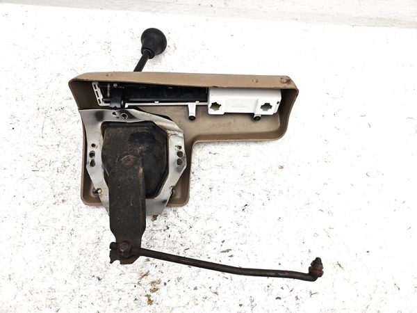94 Chevy Suburban 4X4 Shifter Lever Assembly With Linkage 4Wd T Case Shift Unit — photo 12