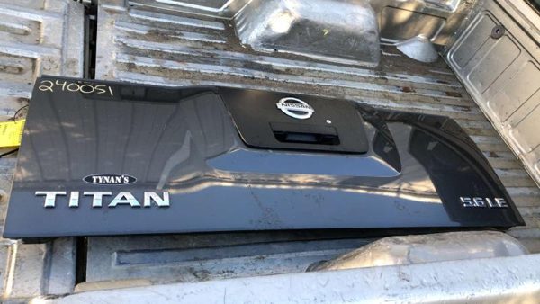 2006 Nissan TITAN Trunk/decklid/hatch/tailgate Gray K11 — photo 7
