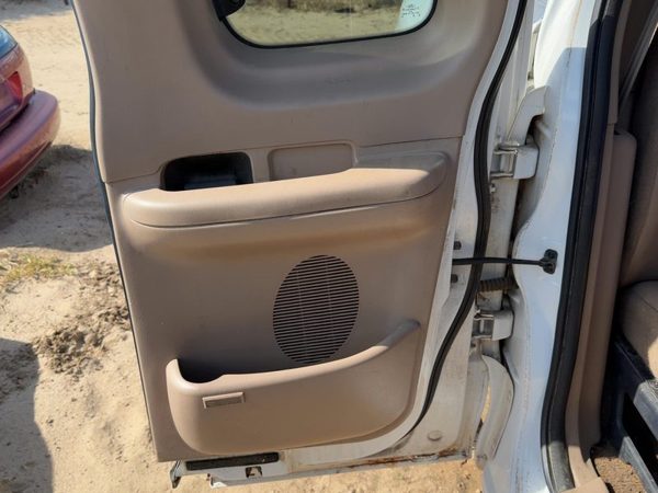 99-03 Ford F150 Passenger Right Rear Door Trim Panel With Switches Back Tan Ex — photo 1