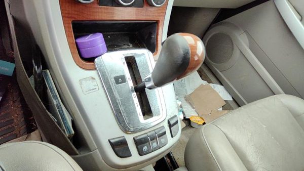 2007 Equinox Floor Shifter Lever Assembly Shift Automatic Transmission Gray Fwd — photo 2